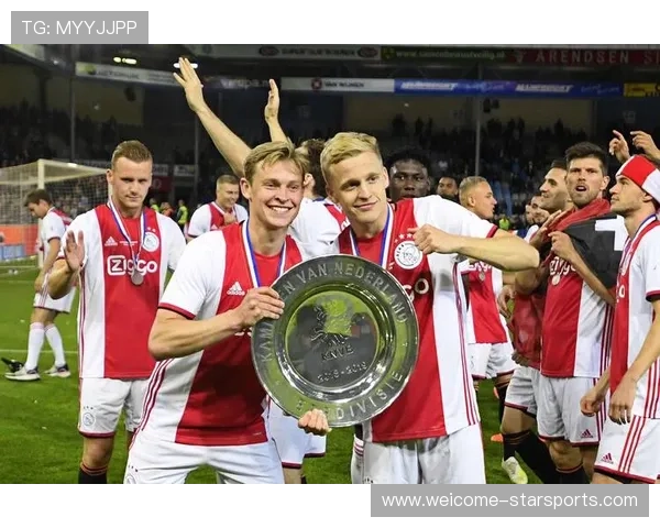 阿森纳官宣津琴科转投阿贾克斯，乌克兰后卫重返荷甲赛场